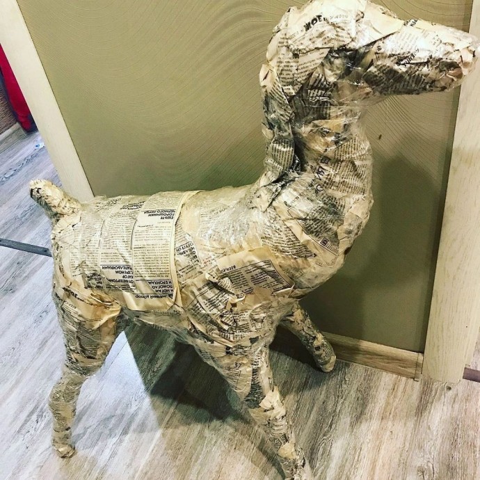 Олень Рудольф из папье-маше Олень Рудольф из папье-маше