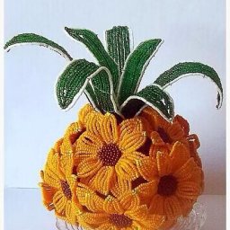 Очаровательный цветок бисером