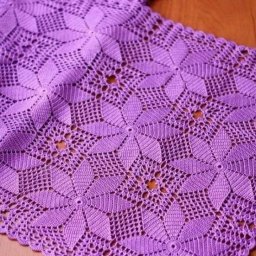 ​Узор из геометричных мотивов