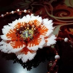 Брошь из бисера "Лотос": мастер-класс