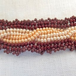 Браслет "Елочка" из бисера