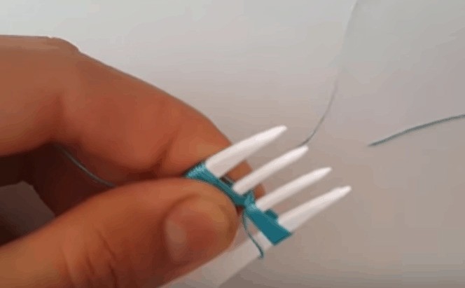 Кружево на вилке: уникальная техника плетения, которой захочется научиться