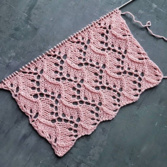 Объемный узор спицами