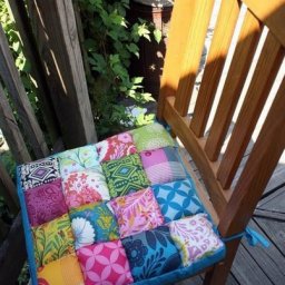 Мягкая сидушка на стул или табурет