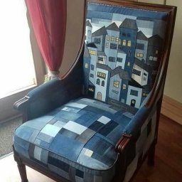 ​Перетяжка мебели с использованием обрезков от старых джинсов