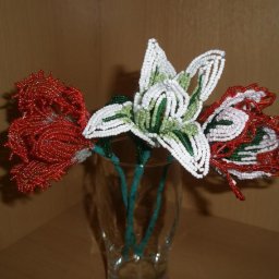 ​Как сделать бахромчатый край у тюльпана из бисера