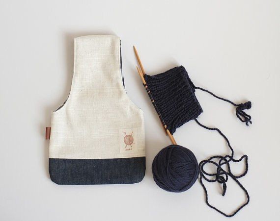 ​Как сшить сумочку для вязания, с которой будет удобно в любом месте