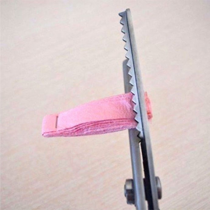 Объёмная цифра из салфеток Объёмная цифра из салфеток