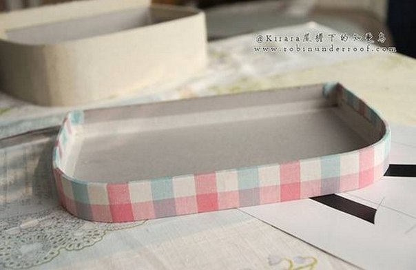 Чемоданчик из картона