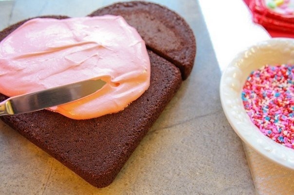 Как сделать торт-сердце без специальной формы