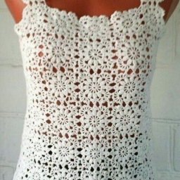 ​Красивый белый топ