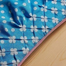 Буфы на материале в горошек