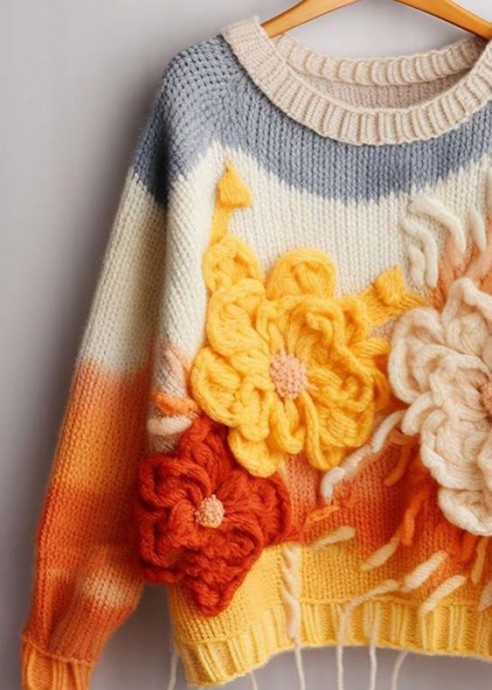 Невероятные идеи для вязания свитеров с объемными цветами