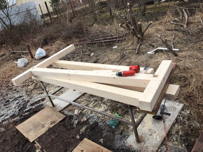 Кровать своими руками