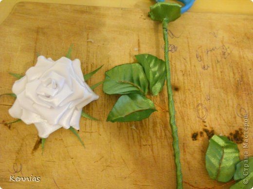 Роза-канзаши на стебле: мастер-класс