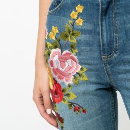 Восхитительные образцы вышивки и аппликации на джинсах