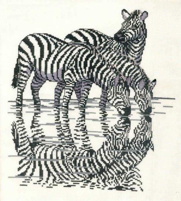 ​Вышивка крестиком: зебры на водопое