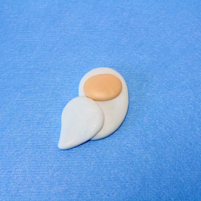 Брошь "Cова Букля" из полимерной глины