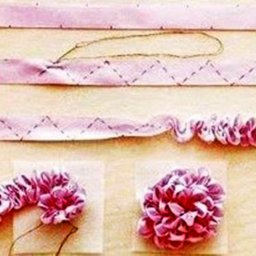 ​Цветок из ленты