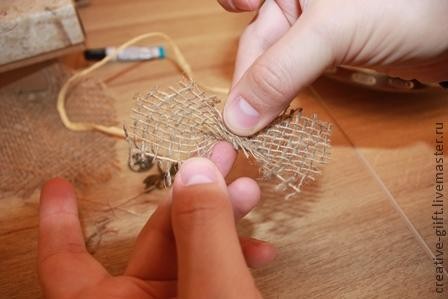 Крафтовая подарочная коробка