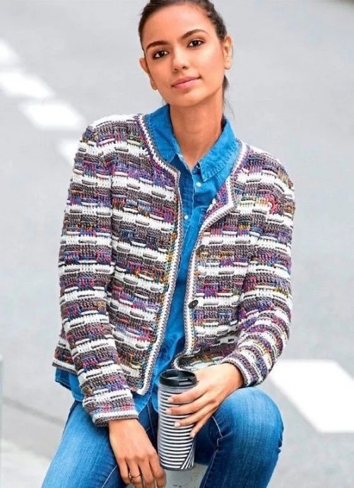 Пестрый жакет на пуговицах Пестрый жакет на пуговицах