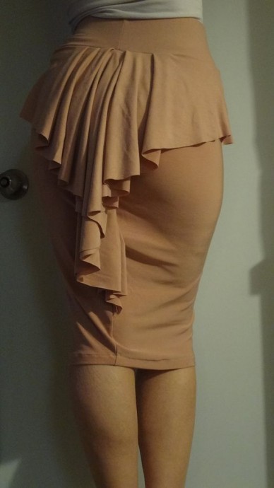 Женственные юбки с воланами: идеи для творчества