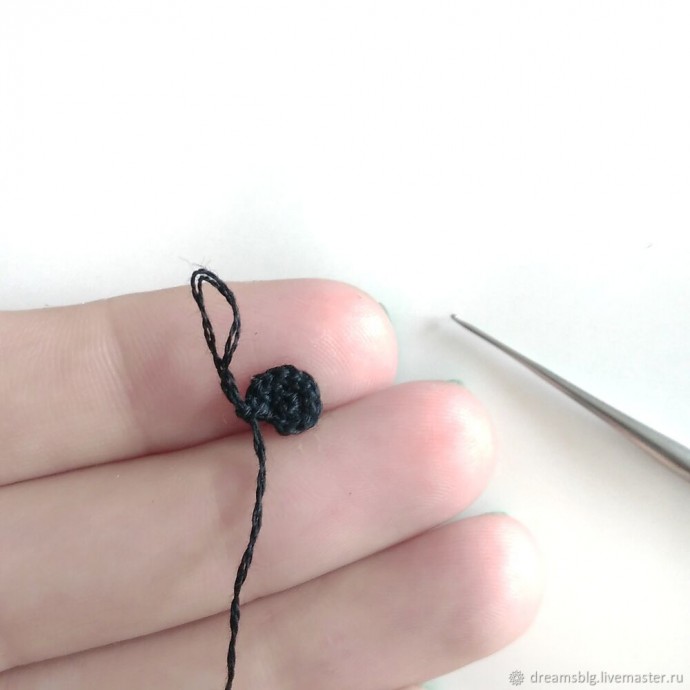 Маленький паучок крючком