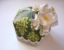 Подарочная бонбоньерка