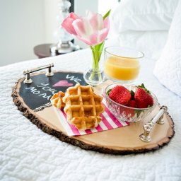 ​Поднос из деревянного спила