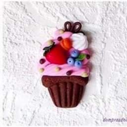 Делаем магнитик из полимерной глины в виде капкейка