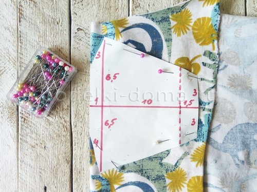 Детская маска из трикотажа