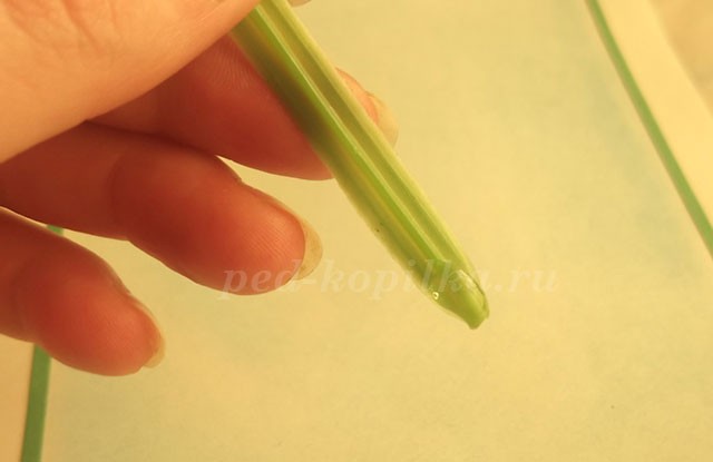 Ландыши в технике квиллинг: мастер-класс