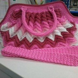 Вязаная сумочка