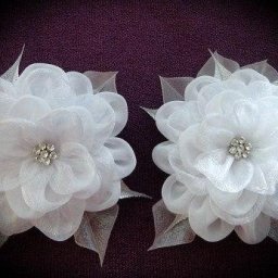 ​Пышный цветок из фатина: мастер-класс