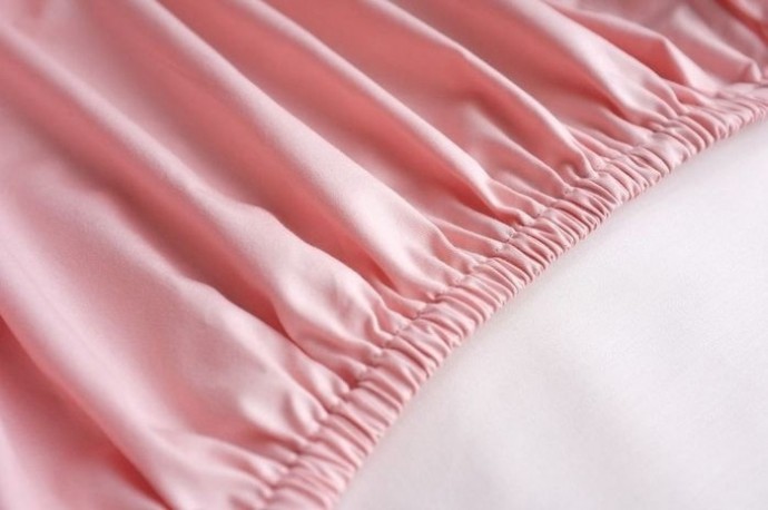 Шьём простыню на резинке: мастер-класс