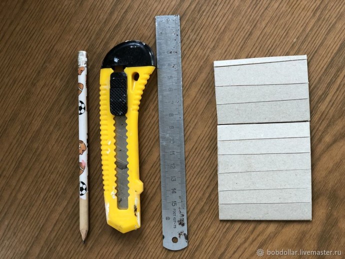 Печка-карандашница из картона Печка-карандашница из картона