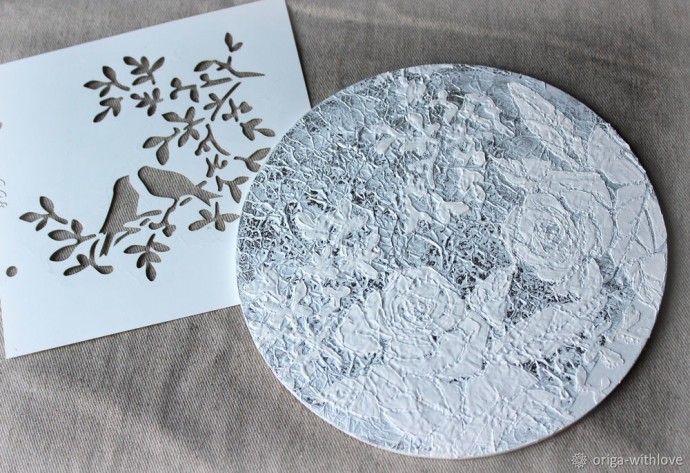 Цветочное панно с фактурным фоном