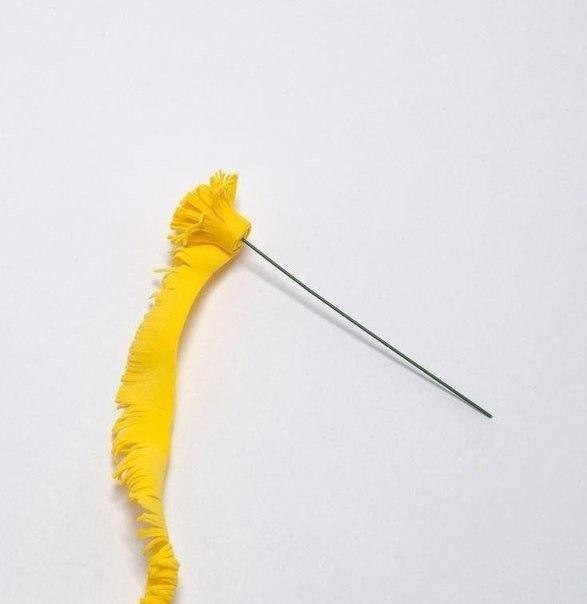 Одуванчики из фоамирана