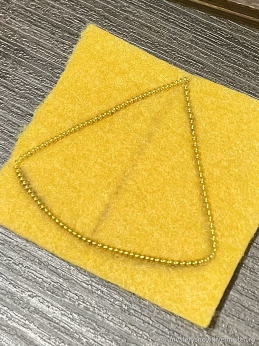 Лимончик из бисера