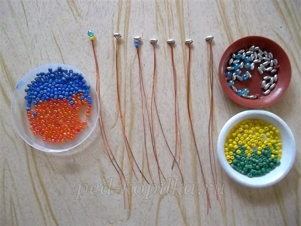 Цветы из пластиковых бутылок для сада: мастер-класс Цветы из пластиковых бутылок для сада: мастер-класс