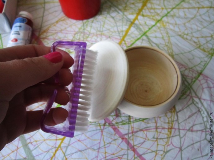 Расписываем шкатулочку с пейзажем и имитацией камня Расписываем шкатулочку с пейзажем и имитацией камня