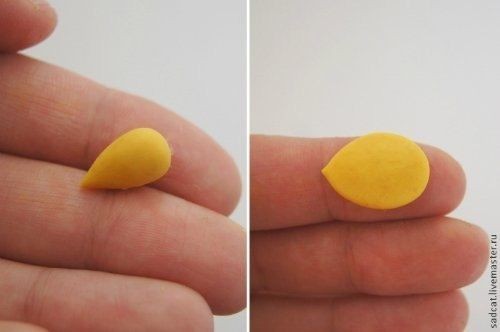 Веточка шиповника из полимерной глины: мастер-класс