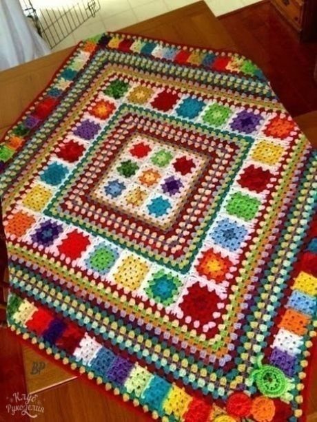 Творчество из квадратных мотивов