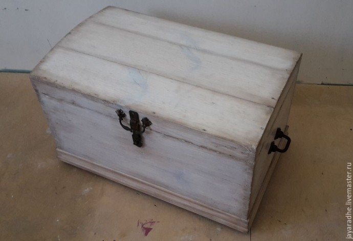 Вторая жизнь старинного сундучка