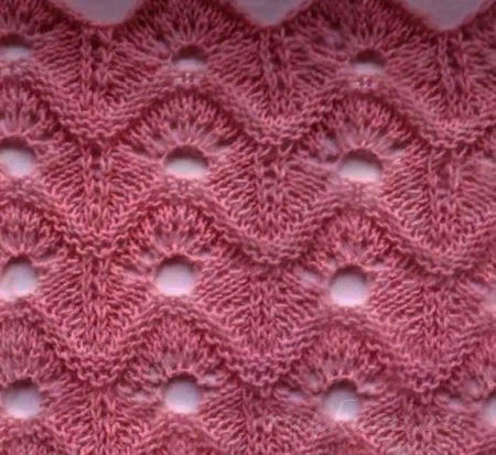 Очень красивый ажурный и волнистый узор