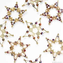 ​Снежинки из бисера и бусин