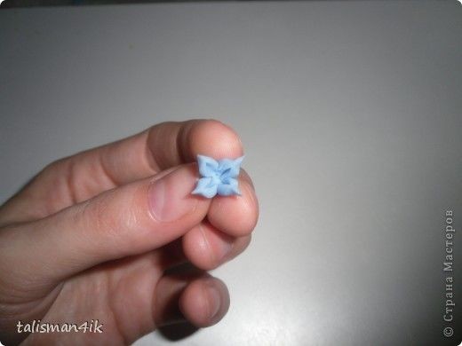 Учимся лепить сирень