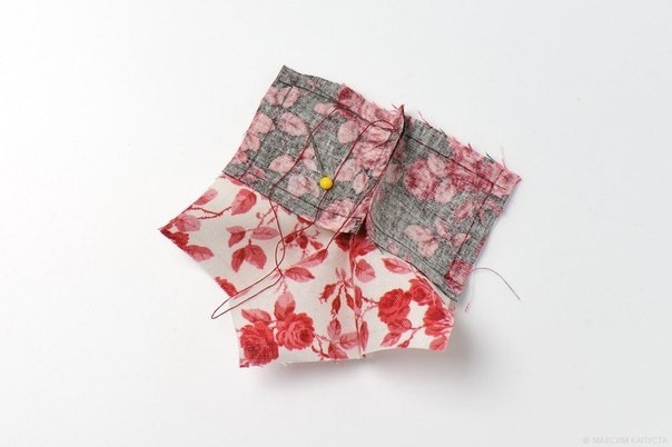 Игольница-цветочек