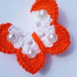 ​Объемные бабочки крючком