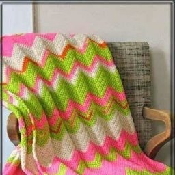 Яркие пледы из остатков пряжи и не только из остатков